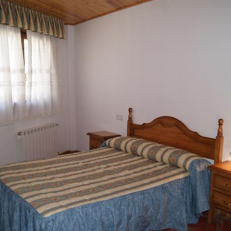 Hotel Pensio Samarra Ribera de Cardós Zewnętrze zdjęcie