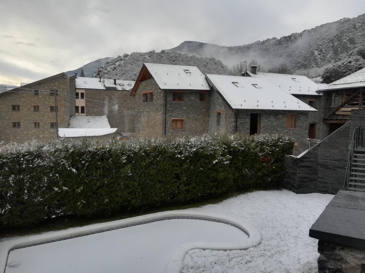 Hotel Pensio Samarra Ribera de Cardós Zewnętrze zdjęcie